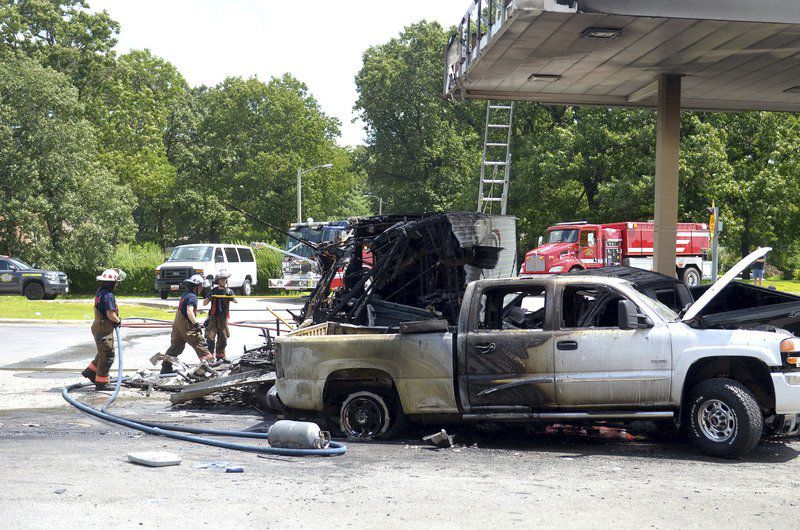 Joplin man injured in crash at grocery store's fuel island